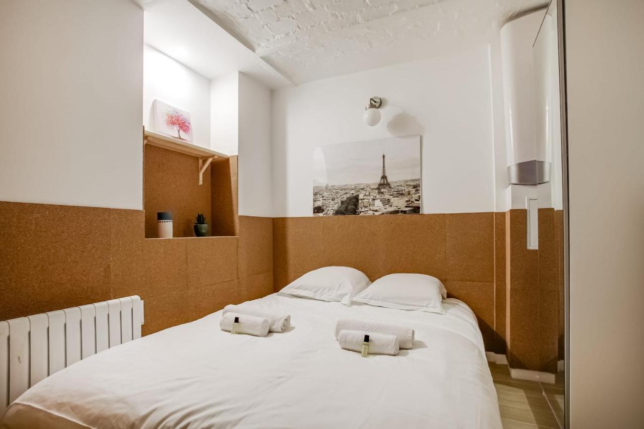 Flat For 4 Located In The Heart Of Paris Parijs Buitenkant foto